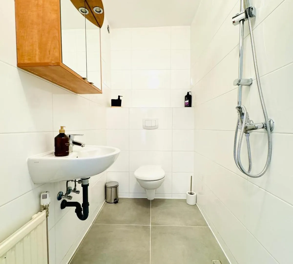 Affordable 4Br Shared Apartment, 10 Min To Fac Platz Vienna Austria