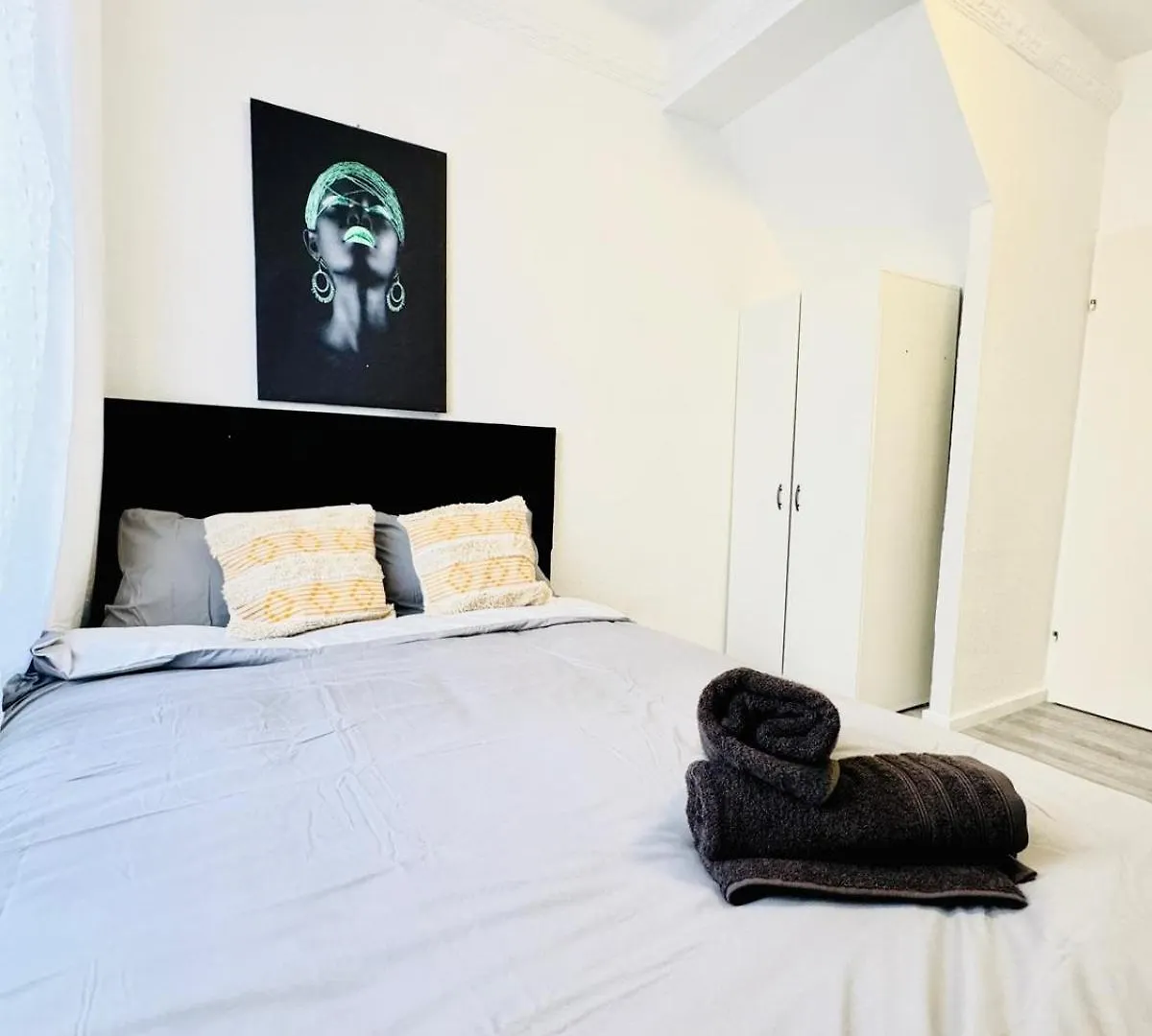 Affordable 4Br Shared Apartment, 10 Min To Fac Platz Vienna